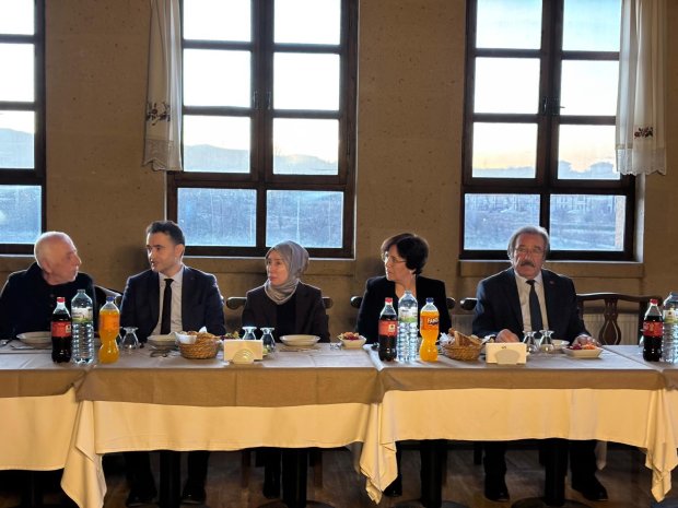 ŞEHİT YAKINLARI VE GAZİLER ONURUNA İFTAR PROGRAMI DÜZENLENDİ