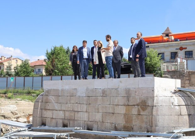 Milletvekilimiz Sayın Prof. Dr. Filiz KILIÇ, Belediye Başkanımızı Ziyaret Etti