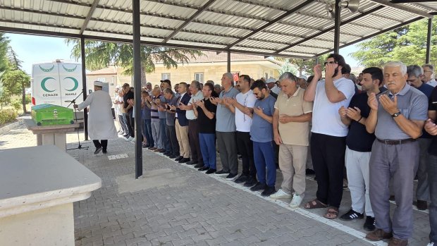 BELEDİYE BAŞKANIMIZ SAYIN MUSTAFA KENAN SARITAŞ, PELTEKLENMEZ AİLESİNİN ACISINI PAYLAŞTI