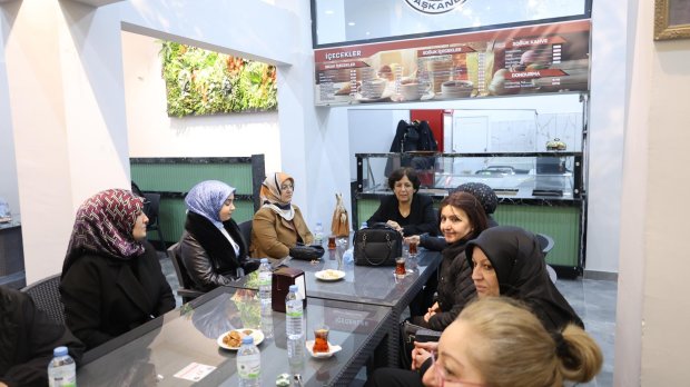 RAMAZAN’IN MANEVİ İKLİMİNDE ESNAF ZİYARETİ VE GÖNÜL BULUŞMASI