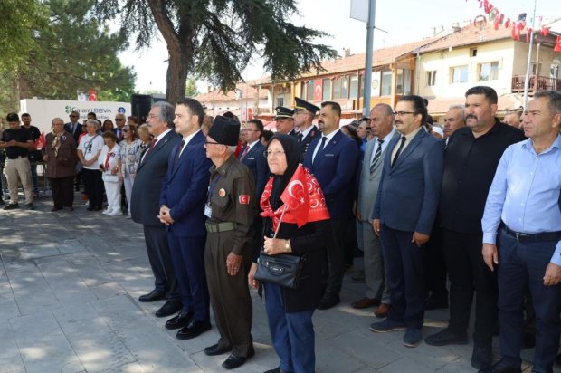 Şanlı tarihimize altın harflerle yazılan 30 Ağustos Zafer Bayramı'nın 103. yıl dönümü ilçemizde coşkuyla kutlandı.