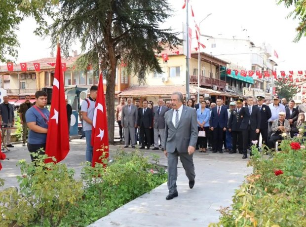 19 Eylül Gaziler Günü dolayısıyla tören düzenledi