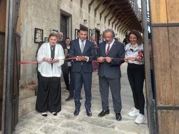 Sırlı Düşler Çini Sergisinin Açılışı Gerçekleştirildi