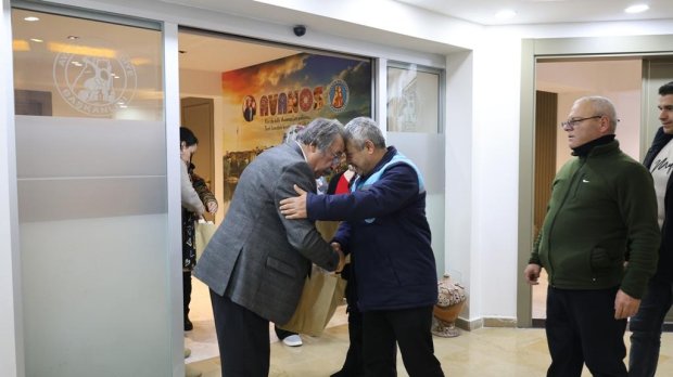 BELEDİYE BAŞKANIMIZ PERSONELLERİMİZİN YENİ YILINI KUTLADI