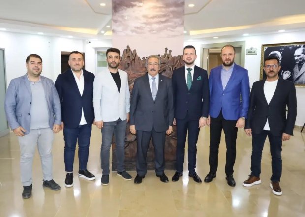NESİAD Yönetim Kurulu Başkanı Sn. Mustafa Ertaş ve Yönetim Kurulu Üyeleri Başkanımızı Ziyaret Etti