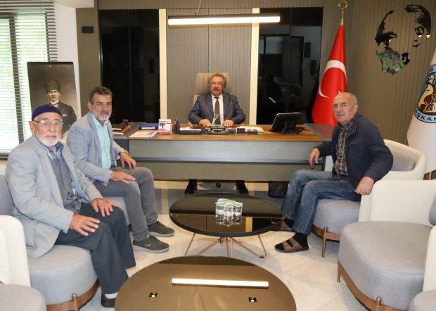 Belediye Başkanımız Sn. Mustafa Kenan Sarıtaş'a Hayırlı Olsun Ziyaretleri Devam Ediyor