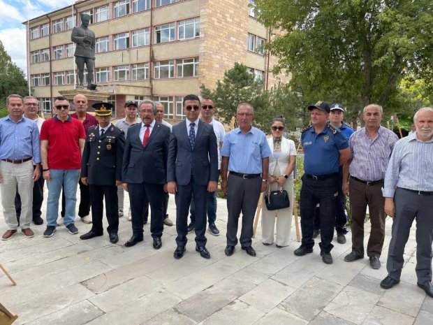 15 Temmuz Demokrasi ve Milli Birlik Günü Anma Programı Kapsamında İlçe Protokolümüzün Katılımı İle Fotoğraf Sergisinin Açılışını Yaptık