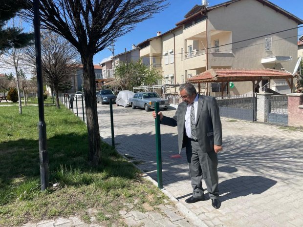 Belediye Başkanımız Sayın Mustafa Kenan Sarıtaş, belediyemize ait iş sahalarında sürdürülen çalışmaları yerinde inceledi.