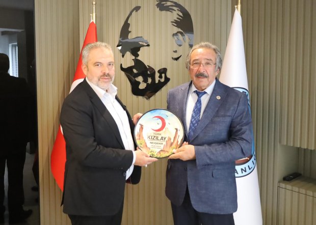 TÜRK KIZILAY İL MERKEZİ BAŞKANI ERCAN CİVELEK'TEN BELEDİYE BAŞKANIMIZ SN. MUSTAFA KENAN SARITAŞ’A HAYIRLI OLSUN ZİYARETİ.