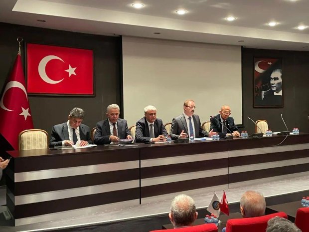 Belediye Başkanımız Mustafa Kenan Sarıtaş, TESKOMB Esnaf ve Sanatkarlar Odası Ankara 2. Bölge Birlik toplantısına katılım sağladı.