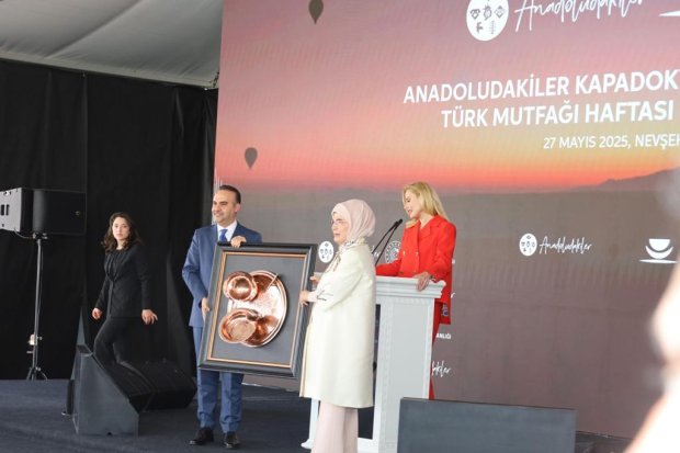Cumhurbaşkanımız Sayın Recep Tayyip Erdoğan'ın eşi Sayın Emine Erdoğan Hanımefendi ilimize gelerek "Anadoludakiler Kapadokya Pazarı Açılışı ve Türk Mutfağı Haftası Etkinlikleri"ne katıldı.