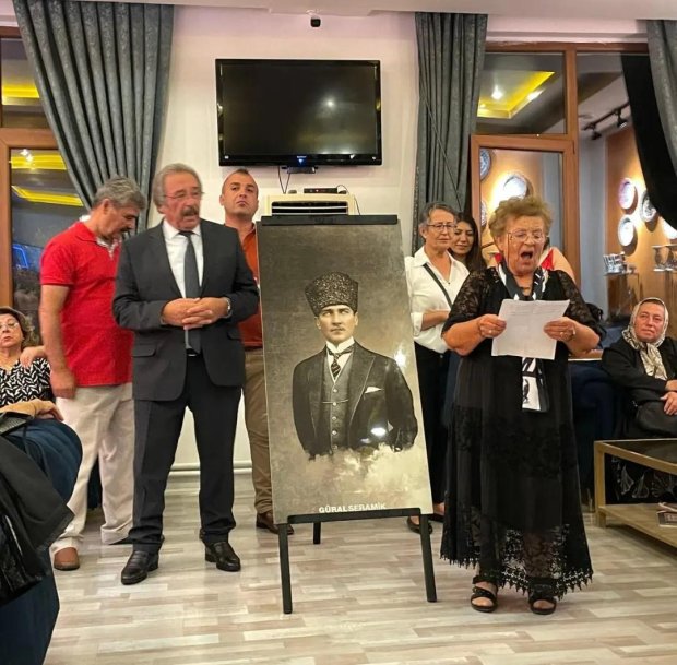 Belediye Başkanımız Mustafa Kenan Sarıtaş, Avanos Atatürkçü Düşünce Derneği tarafından düzenlenen 30 Ağustos Zafer Bayramı Yemeği’ne katıldı.