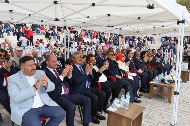 Cumhuriyet Bayramı Avanos’ta Coşkuyla Kutlandı