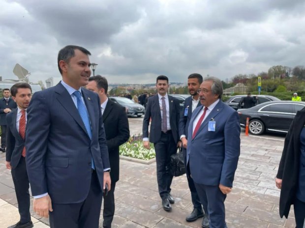 Avanos’a yeni hizmetler kazandırmak için çalışmalarını aralıksız sürdüren Belediye Başkanımız Sn. Mustafa Kenan Sarıtaş, Ankara’da Çevre, Şehircilik ve İklim Değişikliği Bakanımız Sn. Murat Kurum’u ziyaret etti.
