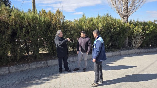 Belediye Başkanımız Sayın Mustafa Kenan Sarıtaş saha çalışmalarını inceledi.