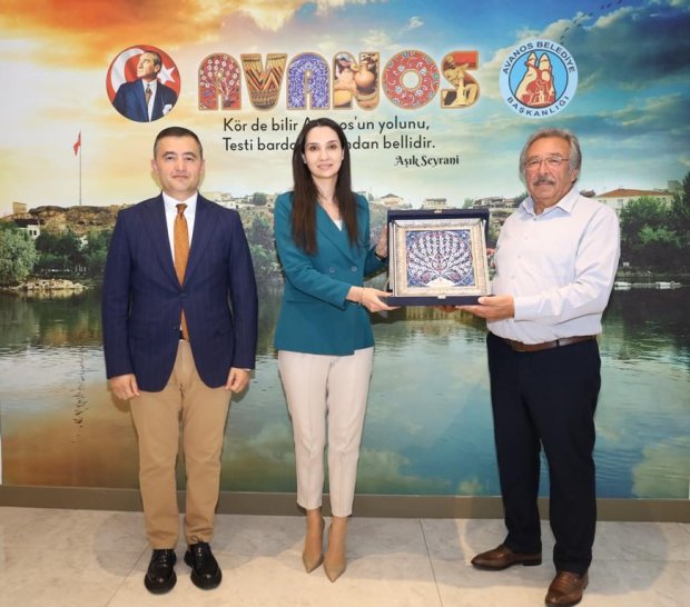 Nevşehir Vali Yardımcımız Sayın Kübra Karaalioğlu ve Avanos Kaymakamımız Sayın Osman Bilici, Belediye Başkanımız Sayın Mustafa Kenan Sarıtaş’ı ziyaret ettiler.
