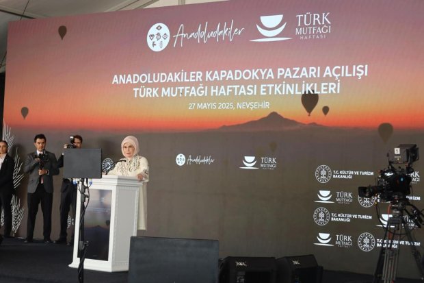 Cumhurbaşkanımız Sayın Recep Tayyip Erdoğan'ın eşi Sayın Emine Erdoğan Hanımefendi ilimize gelerek "Anadoludakiler Kapadokya Pazarı Açılışı ve Türk Mutfağı Haftası Etkinlikleri"ne katıldı.
