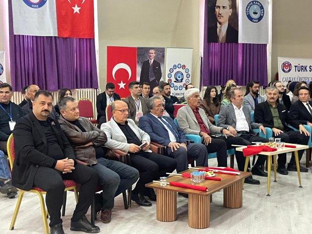 Belediye Başkanımız Sayın Mustafa Kenan Sarıtaş, Türk Sağlık-Sen Türkiye Sağlık ve Sosyal Hizmetleri Kamu Görevlileri Sendikası Nevşehir Şube Başkanlığı’nın 8. Olağan Genel Kuruluna katıldı.