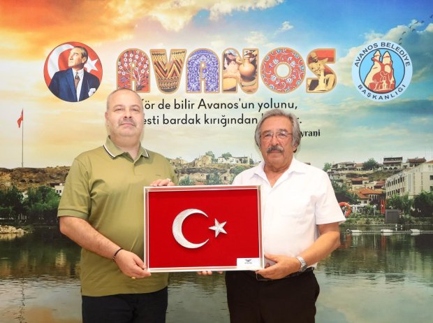 Assuva Uzay ve Havacılık Savunma Sanayi Yönetim Kurulu Başkanı Sayın Remzi Başbuğ, Belediye Başkanımız Sayın Mustafa Kenan Sarıtaş’ı ziyaret etti.