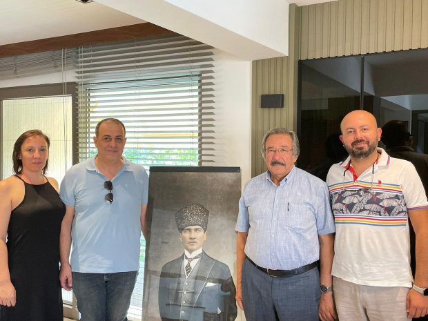 Başkanımıza Hemşehrilerimizin Ziyaretleri