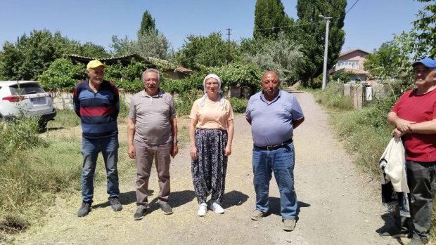 Nevşehir Milletvekilimiz Sn. Prof.Dr. Filiz Kılıç, Belediye Başkanımız ile hasat çalışmalarına katıldı.