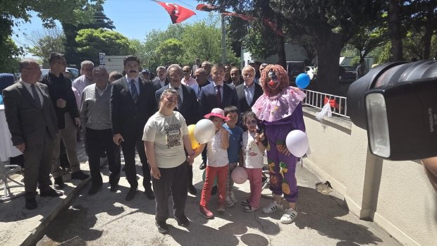 HALK EĞİTİM MÜDÜRLÜĞÜ 2025-2026 ÖĞRETİM YILI SEZON SONU SERGİSİNİN AÇILIŞI GERÇEKLEŞTİRİLDİ