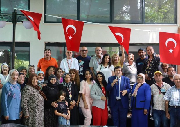Almanya Kapadokya Kültür Derneği ve Avrupa Nevşehirliler Platformu ve Belediyemiz iş birliğinde düzenlenen “Kapadokya Gurbetçiler Buluşması Müzik Şöleni”, Belediyemize ait Kızılırmak Sosyal Tesisleri'nde gerçekleştirildi.