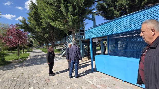 BAHAR SEZONUYLA BİRLİKTE YEŞİL ALAN ÇALIŞMALARI HIZ KAZANDI