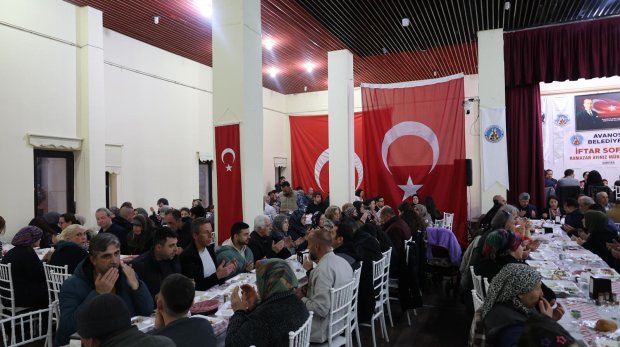 BELEDİYEMİZİN GELENEKSEL İFTAR PROGRAMINDA BİRLİK VE BERABERLİK SOFRASI