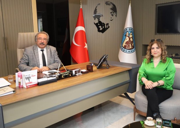Belediye Başkanımız Sn Mustafa Kenan Sarıtaş'a Hayırlı Olsun Ziyaretleri Devam Ediyor.