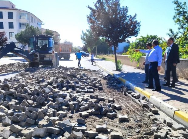 Sıcak Asfalt Yol Çalışmalarının Startı Verildi