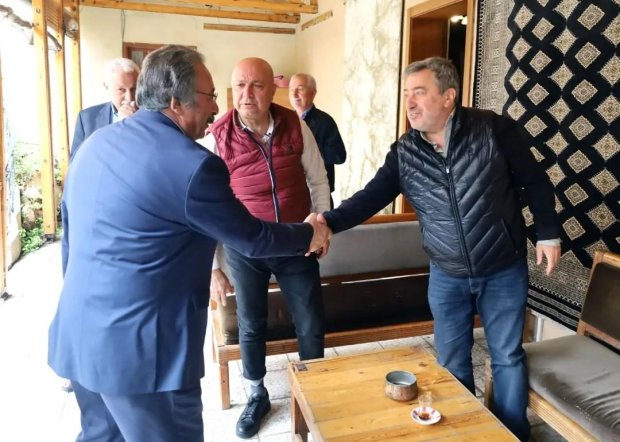 Belediye Başkanımız Mustafa Kenan Sarıtaş, turizmciler ile bayramlaştı.