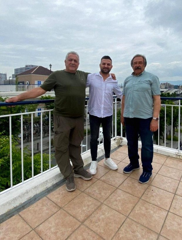 Japonya’da yaşayan değerli hemşehrimiz, turizmci Sayın Ali Atar, Belediye Başkanımız Sayın Mustafa Kenan Sarıtaş'ı ve Göreme Belediye Başkanı Sayın Ömer Eren’i misafir ederek ağırladı.