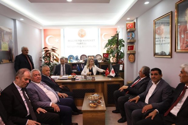 Belediye Başkanımız Sayın Mustafa Kenan Sarıtaş, Nevşehir Vilayetler Evi'nde gerçekleştirilen il protokol bayramlaşmasına katıldı.