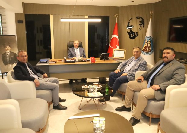 NEVÜ Diş Hekimliği Fakültesi Dekanı Sn. Prof. Dr. Bayram Deviren Başkan Sarıtaş'a Hayırlı Olsun Ziyareti.
