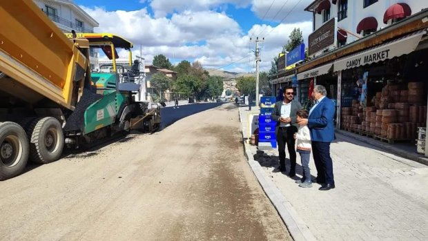 Belediye Başkanımız Mustafa Kenan Sarıtaş Otobüs Terminali ve Kapadokya Caddesindeki çalışmaları yerinde inceledi.