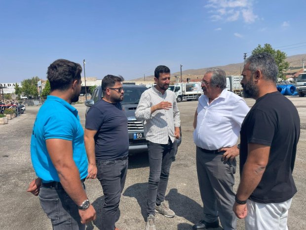 Belediye Başkanımız Sayın Mustafa Kenan Sarıtaş, belediyemize bağlı iş ocakları, sanayi garajı, teknik atölyeler ve atık su arıtma tesisinde incelemelerde bulundu.