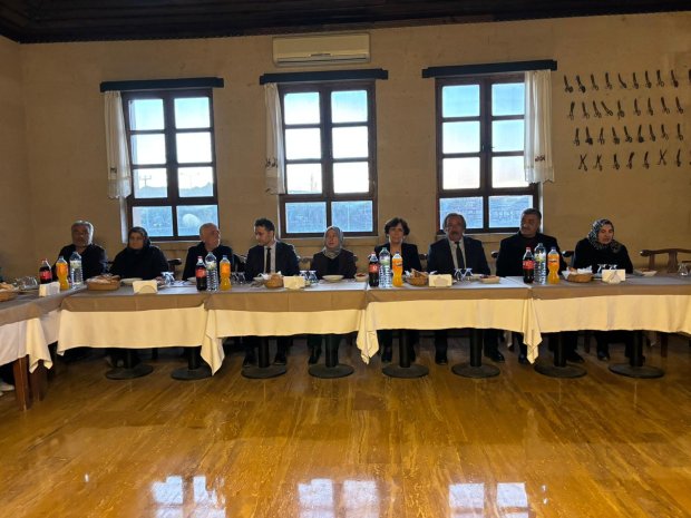 ŞEHİT YAKINLARI VE GAZİLER ONURUNA İFTAR PROGRAMI DÜZENLENDİ