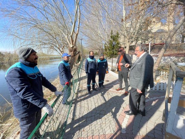 Belediye Başkanımız Sn. Mustafa Kenan Sarıtaş, Belediyemiz tarafından ilçemiz genelinde yürütülen çalışmaların ilerleyişini sahada takip ederek, incelemelerde bulundu.
