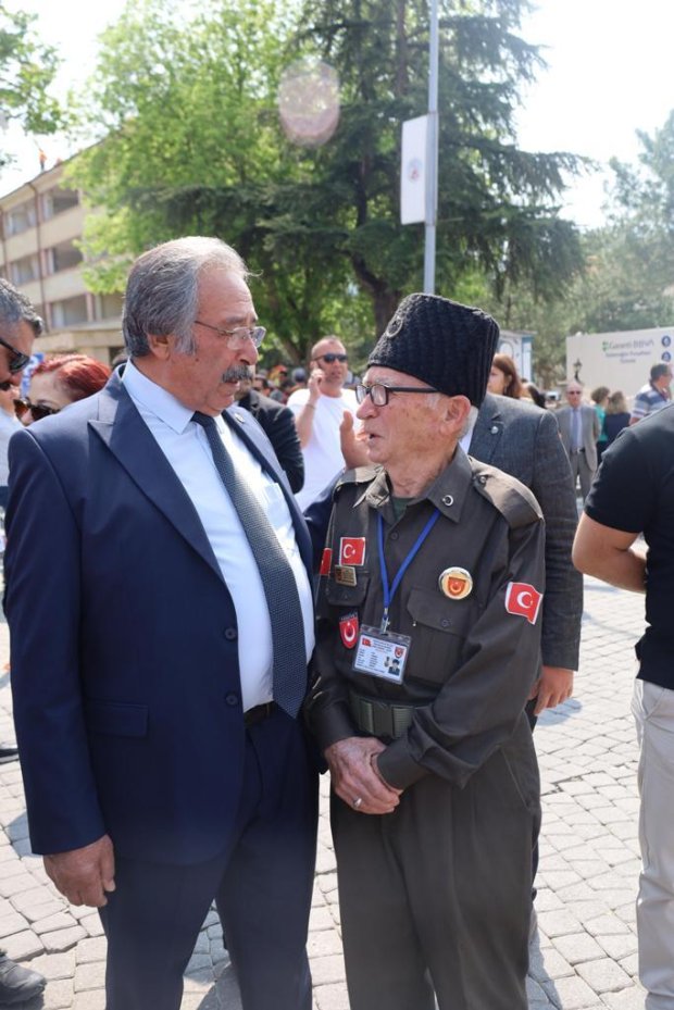 19 Mayıs Atatürk'ü Anma Gençlik ve Spor Bayramı Kutlamaları Bayrak Yürüyüşü ile Başladı