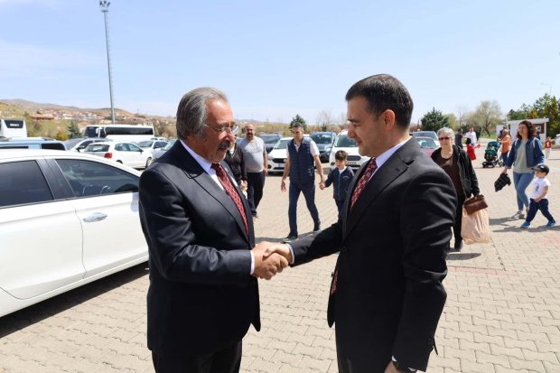 23 Nisan Ulusal Egemenlik ve Çocuk Bayramı Avanos’ta Coşkuyla Kutlandı
