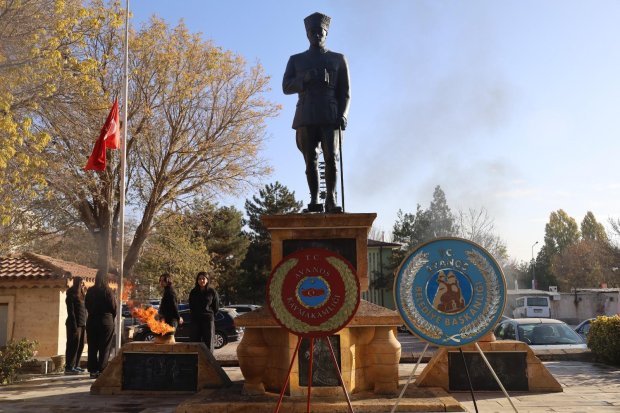 10 Kasım’da Ata’mızı Saygı, Özlem ve Minnetle Andık