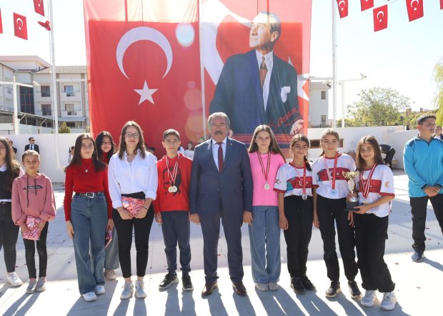29 Ekim Cumhuriyet Bayramı Avanos'ta coşkuyla kutlandı.
