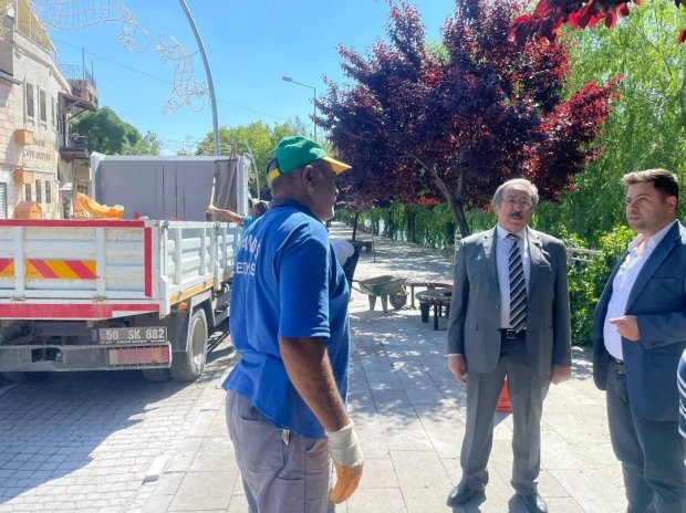 Belediye Başkanımız İlçemiz Genelinde Gerçekleştirilen Çalışmaları Yerinde İnceledi