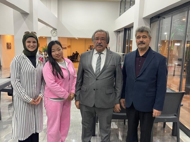 Kazakistan’dan gelen heyet ilçemizde misafir edilerek Avanos’un tarihi, kültürel ve turistik değerleri tanıtıldı.