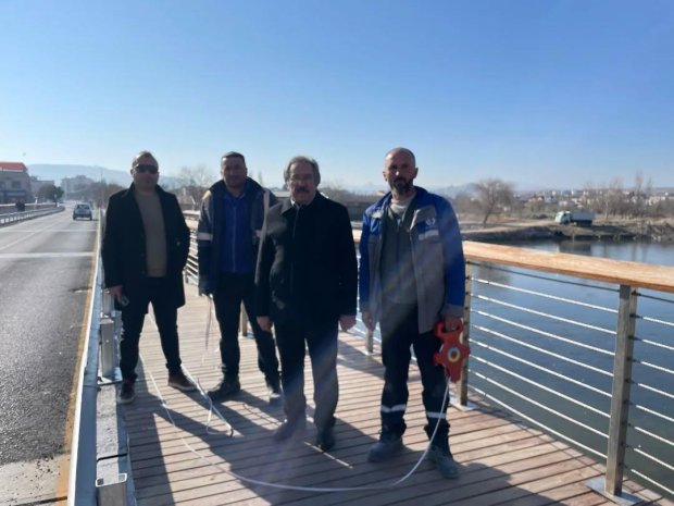 Tarihi Taş Köprümüzün Aydınlatma Çalışmaları Başladı