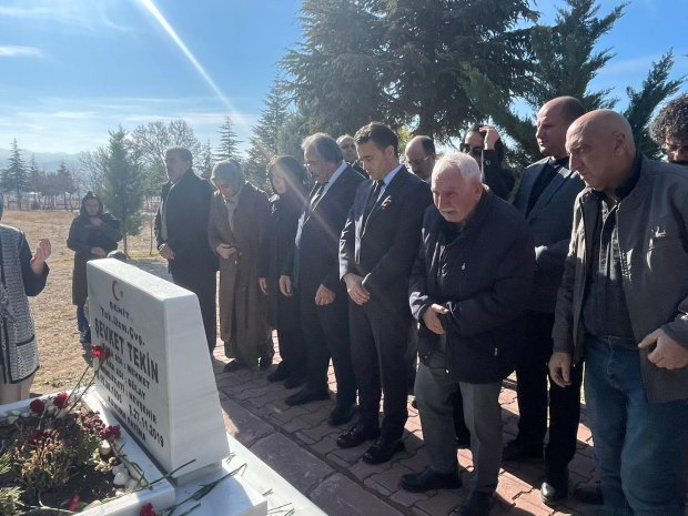 Avanoslu hemşehrimiz Tankçı Uzman Çavuş Şevket Tekin’in şehadetinin 6. yıl dönümü dolayısıyla Mevlid-i Şerif programı düzenlendi.