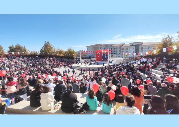 29 Ekim Cumhuriyet Bayramı Avanos'ta coşkuyla kutlandı.