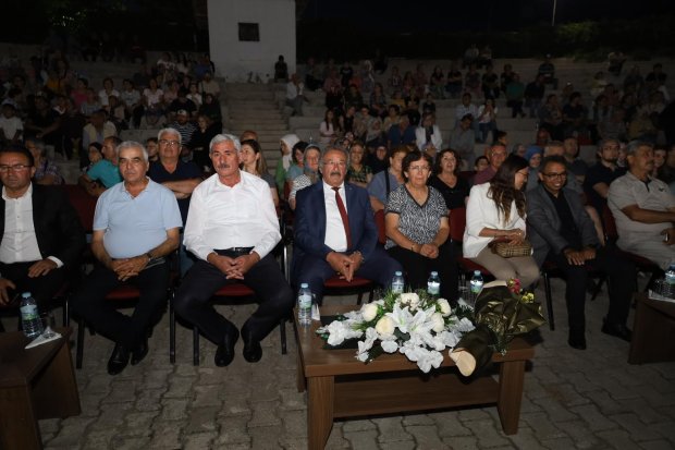 Avanos Amatör Türk Sanat Müziği Korosu Birbirinden Güzel Eserlerle Gönülleri Mest Etti