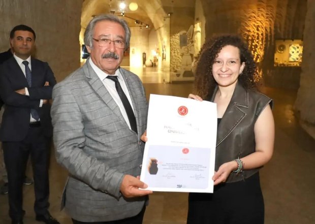 Nevşehir Hacı Bektaş Veli Üniversitesi Güzel Sanatlar Fakültesinin Mezuniyet Sergisi Açılışı Yapıldı